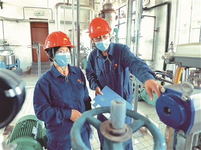 大慶石化腈綸廠創新研發抗菌纖維新產品，驅動軟件優化升級